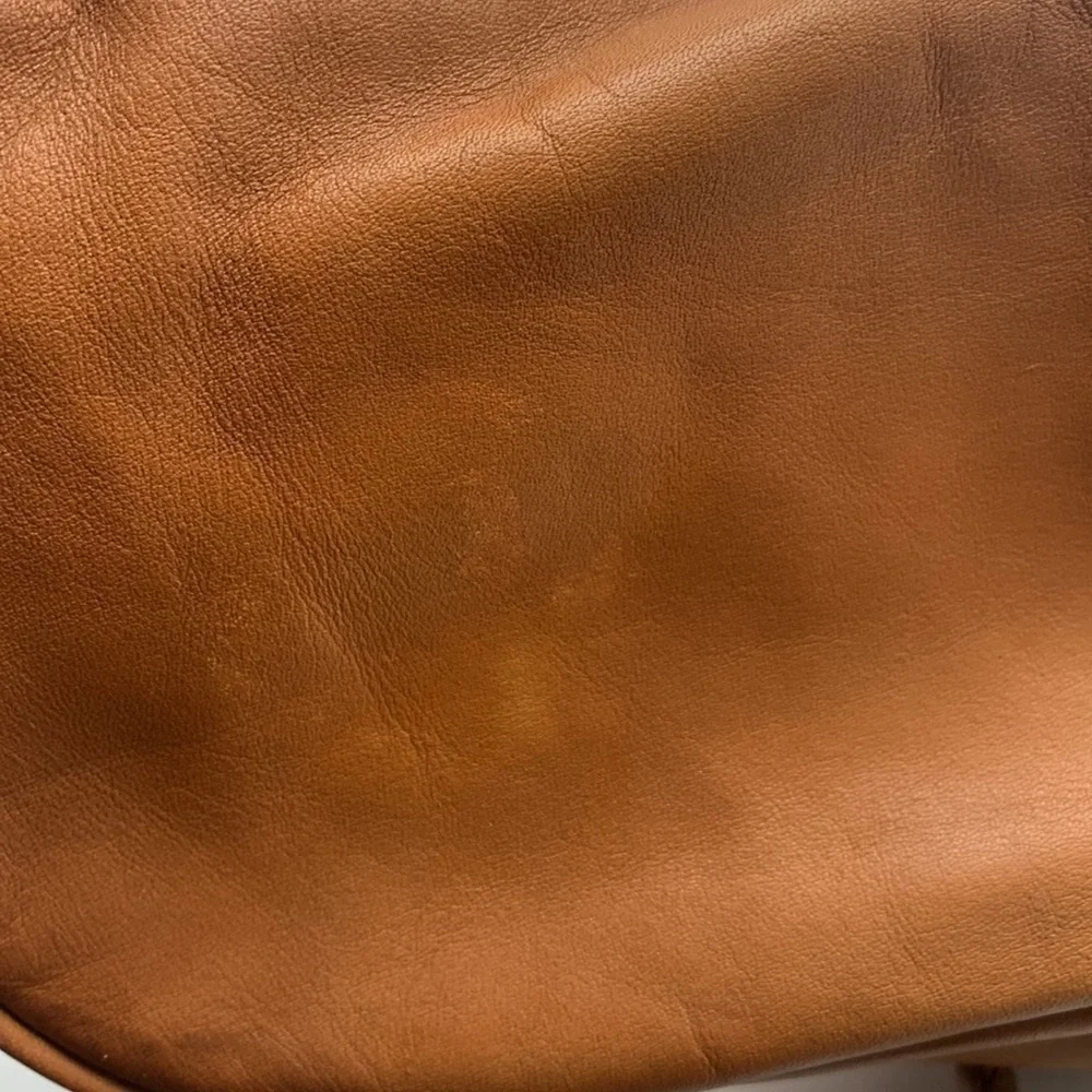 Michael Michael Kors Carmel Color Leather Hobo Bag. BRN1596B